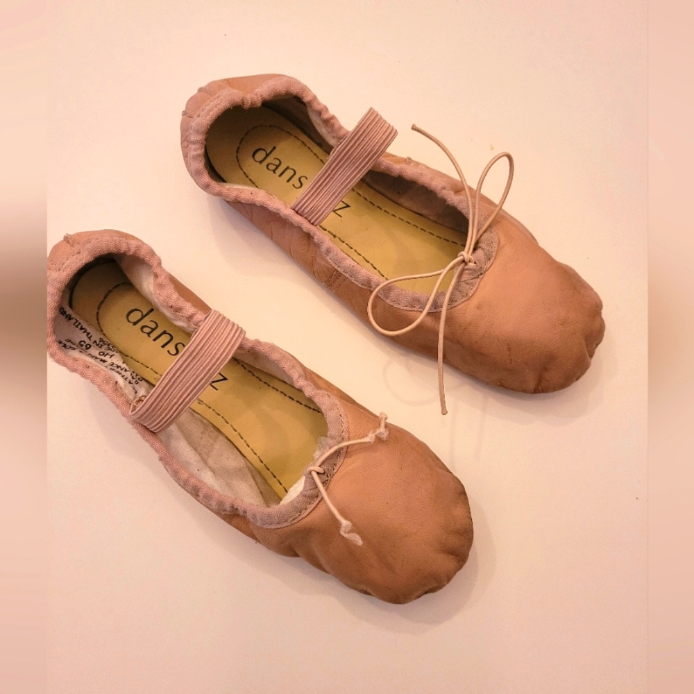 Danshuz leather ballet shoes, size 3M